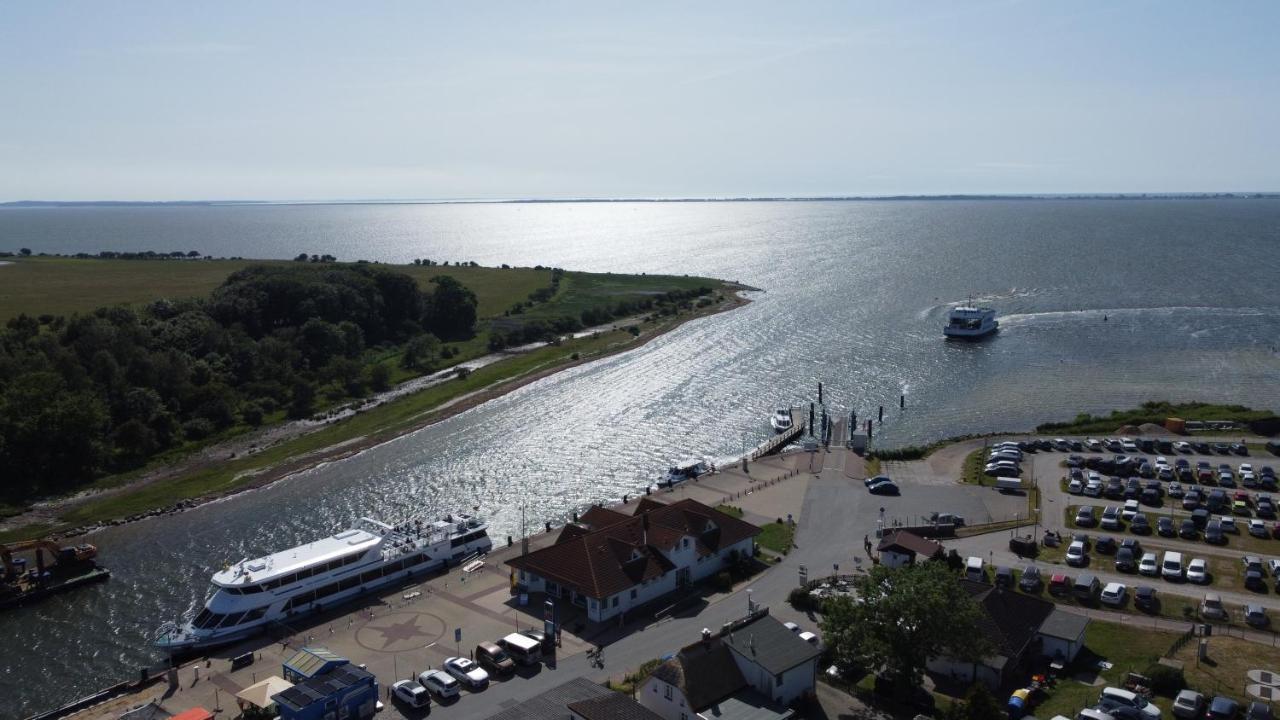 Reetferienhaus - Schaprode Hafen ภายนอก รูปภาพ